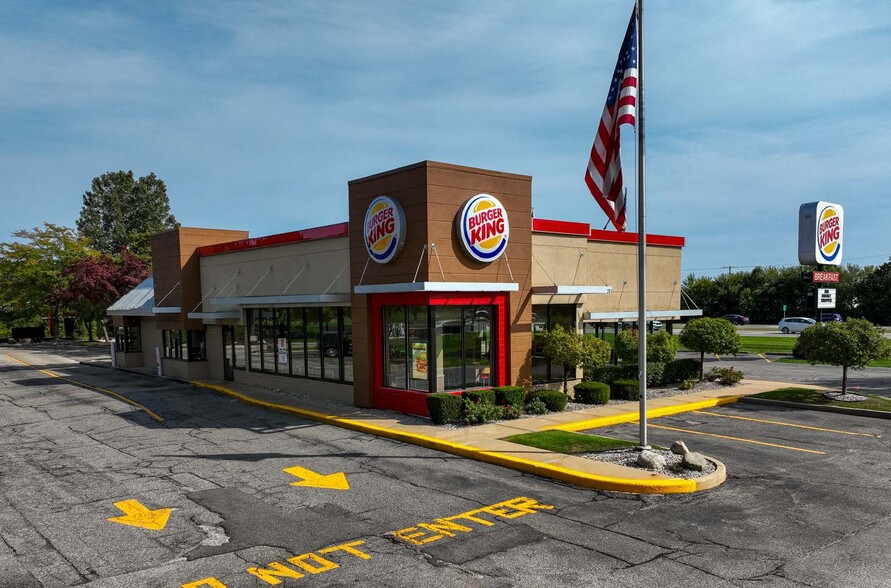 261 S State St, Zeeland, MI for sale - Building Photo - Image 1 of 3