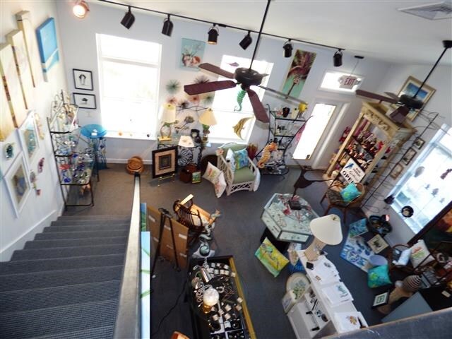 View Photo
