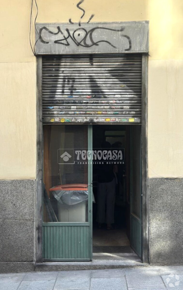 Multifamily in Madrid, Madrid for sale Interior Photo- Image 1 of 1