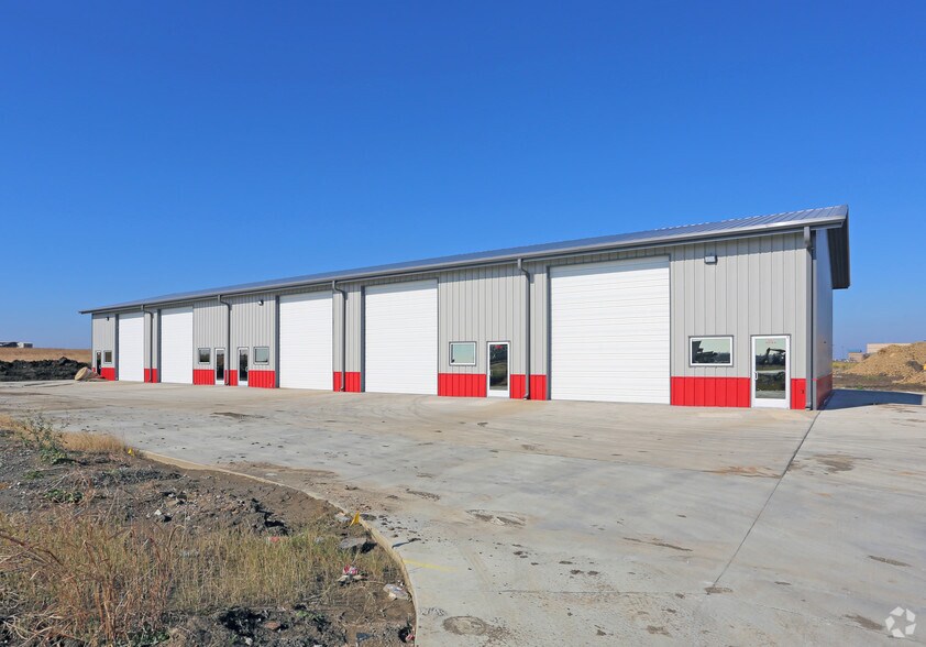 10437 E FM 917, Alvarado, TX 76009