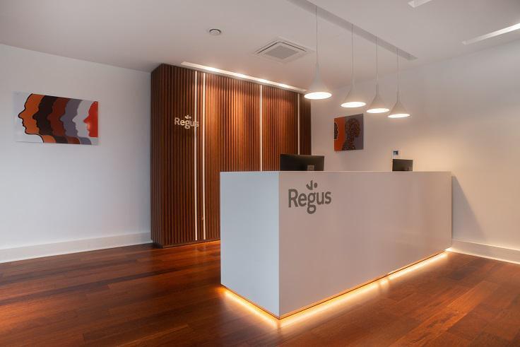 Office in Cesson-Sévigné for lease - Lobby - Image 3 of 5