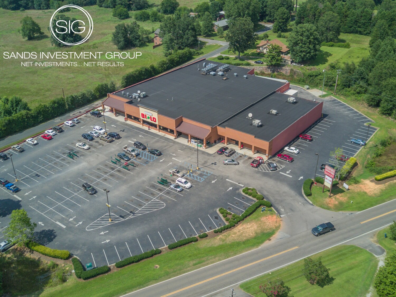 605 Travis Ave, Saluda, SC for sale Building Photo- Image 1 of 1