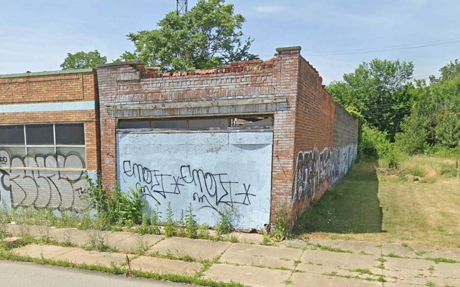 16253 Hamilton Ave, Highland Park, MI 48203 Retail for Sale