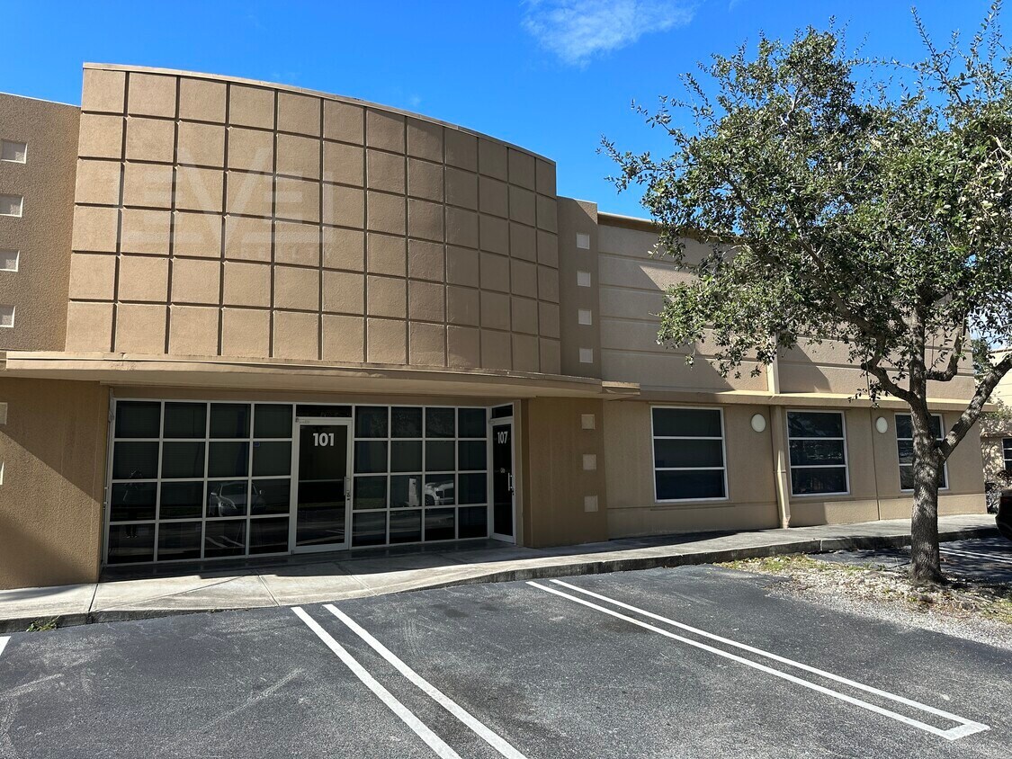 470 S Andrews Ave, Pompano Beach, FL for lease Building Photo- Image 1 of 15