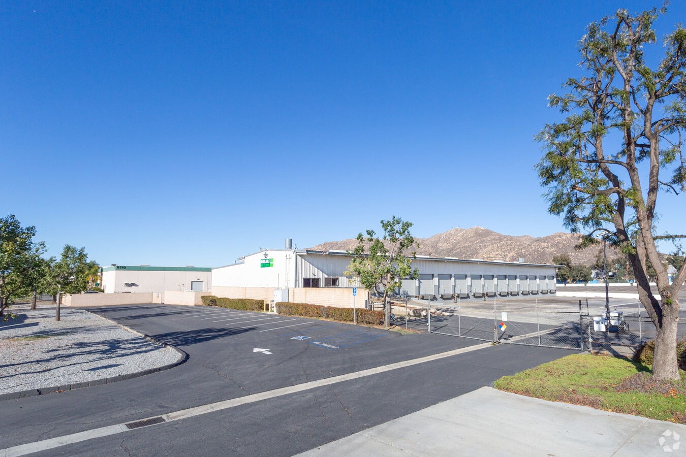 6550 Box Springs Blvd, Riverside, CA 92507