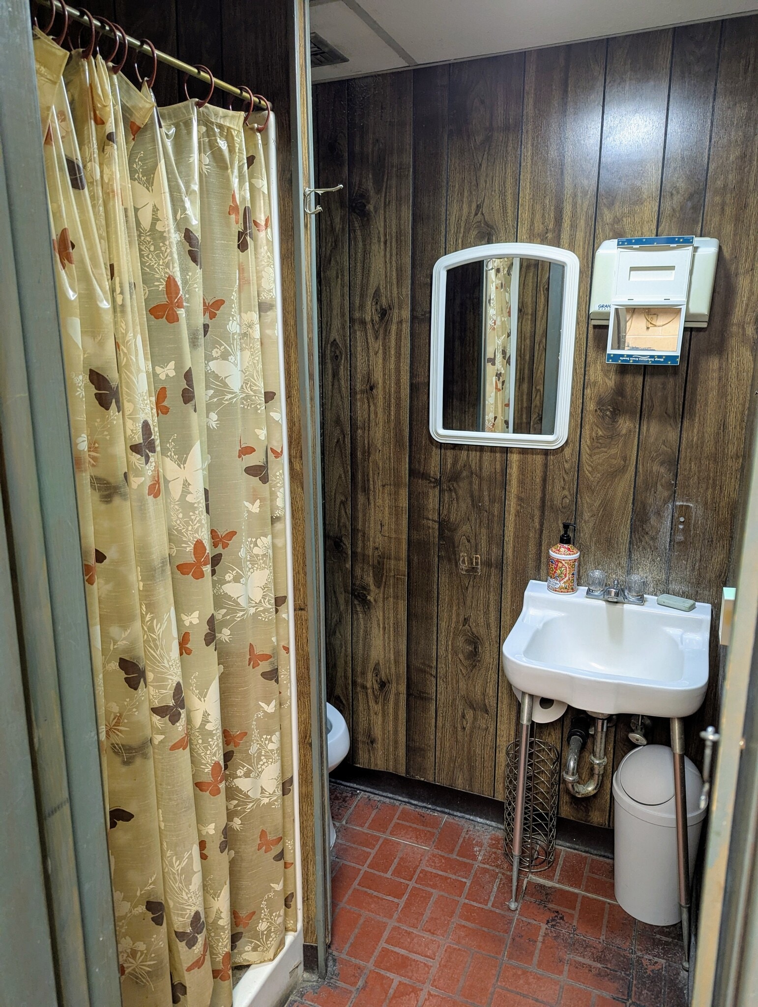 1440-1442 E Bridge St, Breaux Bridge, LA for lease Interior Photo- Image 1 of 15