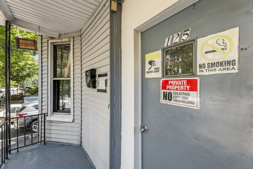 123-125 Booraem Ave, Jersey City, NJ for sale - Building Photo - Image 2 of 59