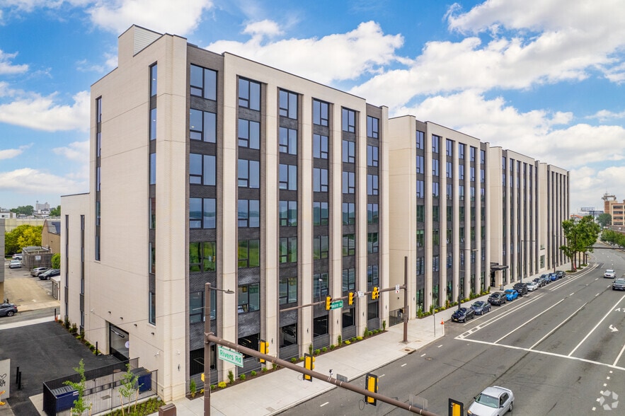 1130-1154 N Delaware Ave, Philadelphia, PA for lease - Building Photo - Image 2 of 5