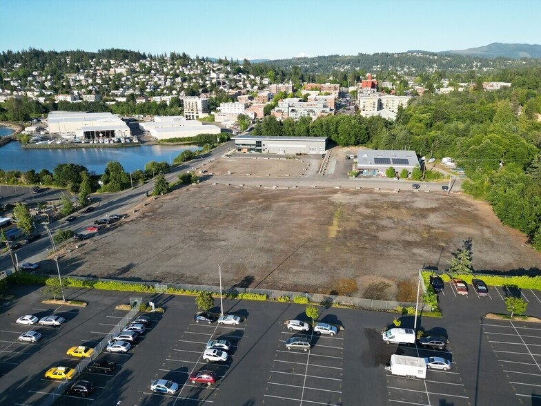 514 Harris Ave, Bellingham, WA for lease - Aerial - Image 2 of 4