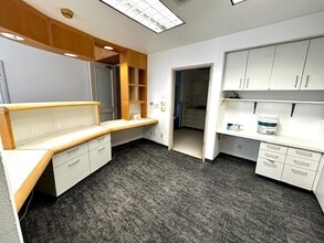 816 W Yosemite Ave, Madera, CA for lease Building Photo- Image 2 of 14