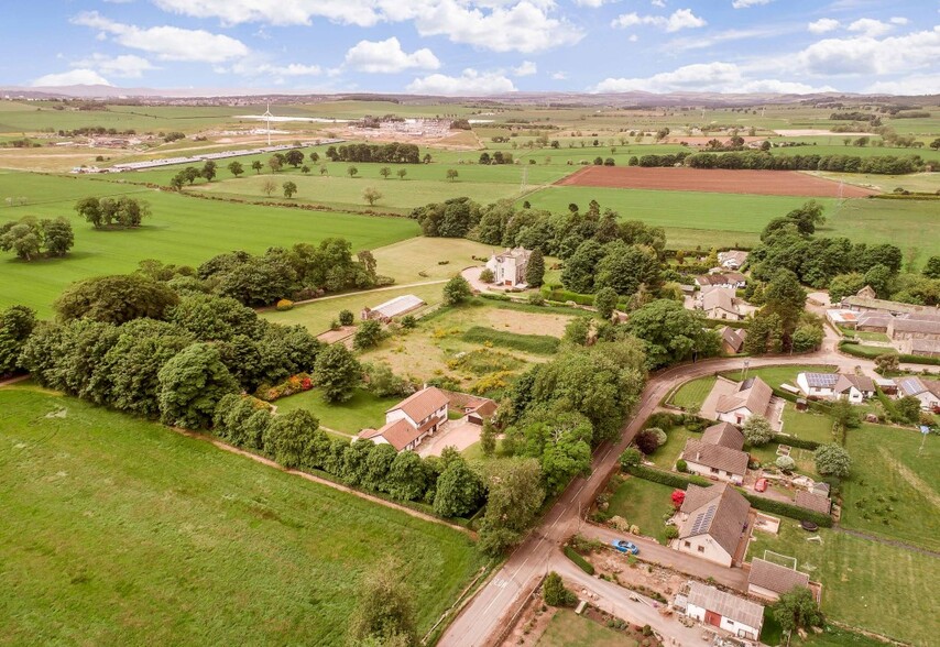 Tealing House Mansions, Dundee for sale - Aerial - Image 1 of 4