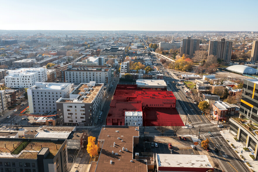 4200-4238 Market St, Philadelphia, PA for lease - Primary Photo - Image 1 of 7