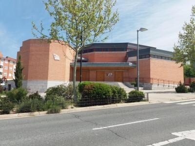 Retail in Segovia, Segovia for lease - Building Photo - Image 2 of 7