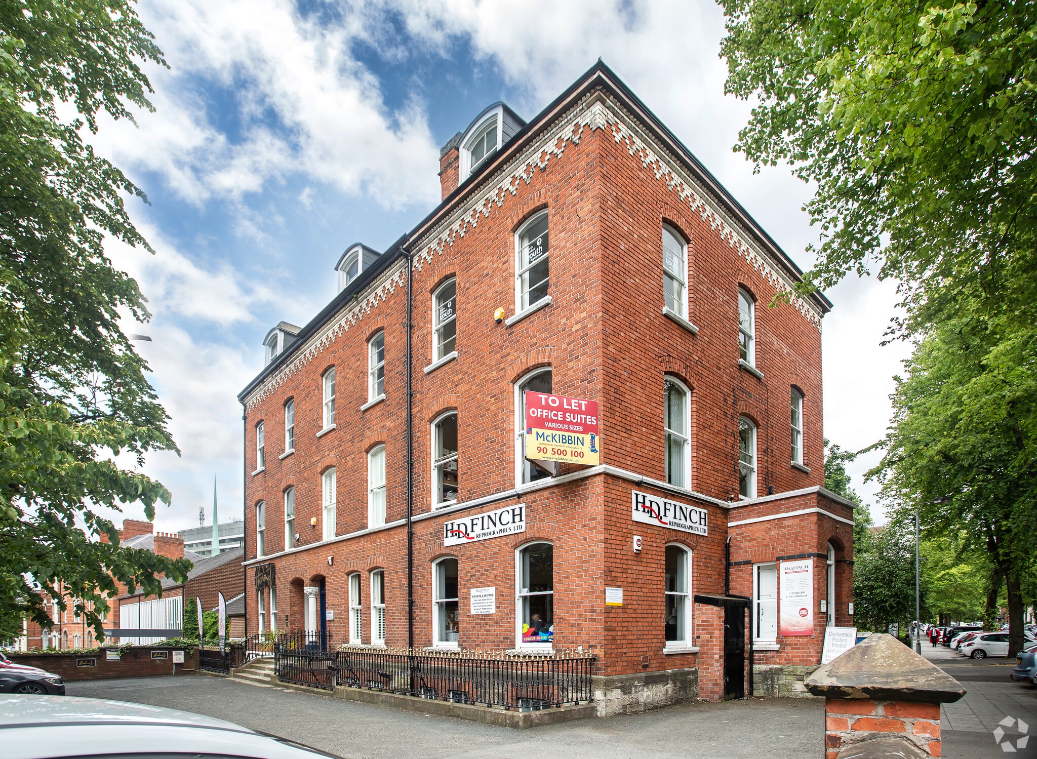 7 Elmwood Ave, Belfast for sale Primary Photo- Image 1 of 1