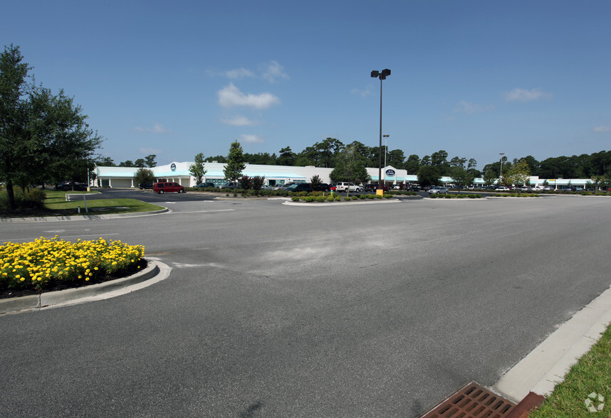 3890 S Kings Hwy, Myrtle Beach, SC for lease - Primary Photo - Image 2 of 5