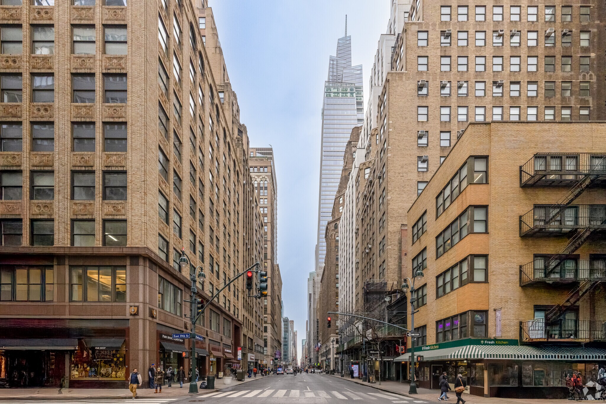 285 Madison Ave, New York, NY for lease Building Photo- Image 1 of 2