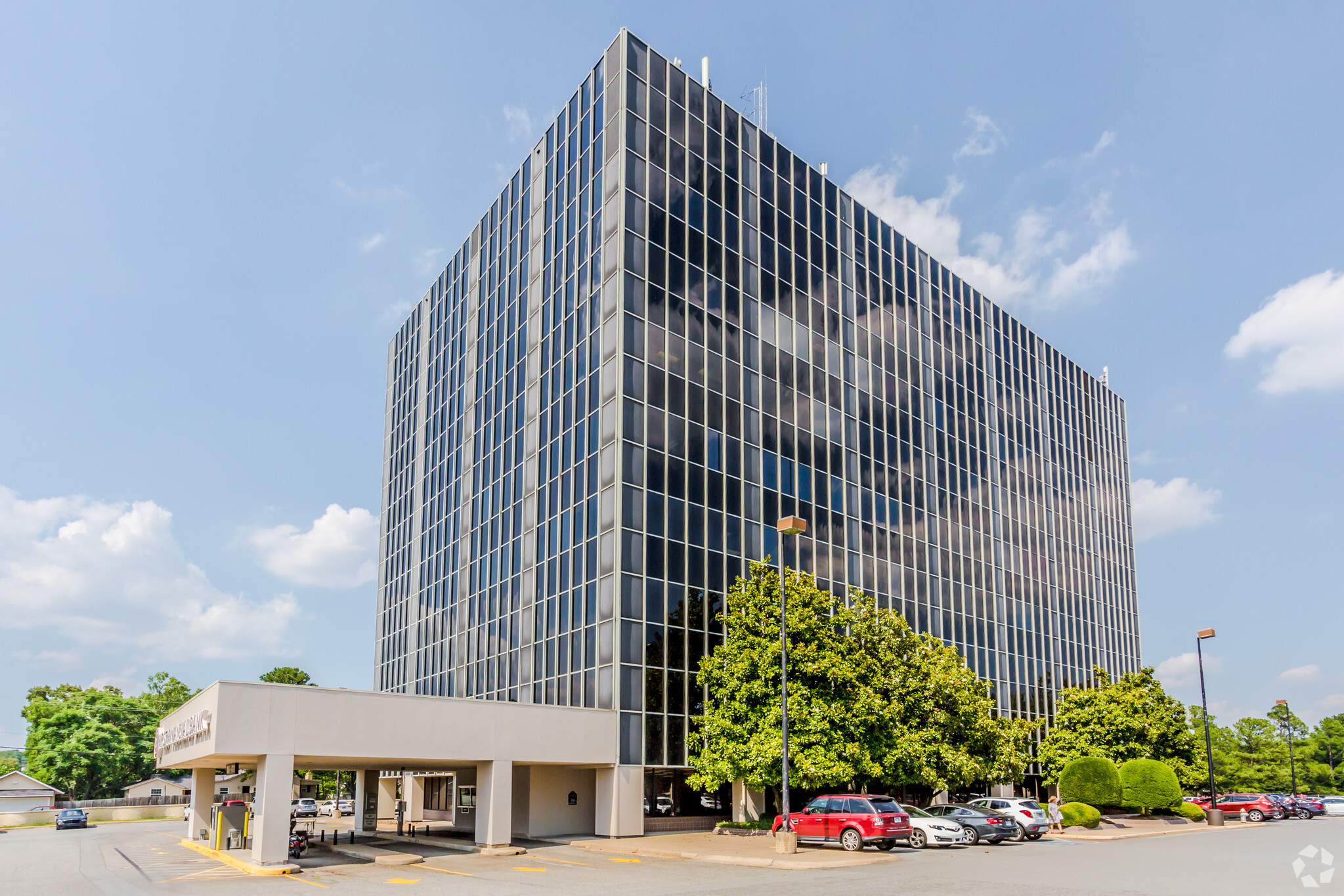 1501 N University Ave, Little Rock, AR for lease Building Photo- Image 1 of 8