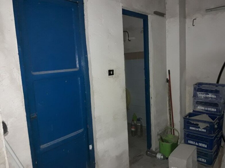 Retail in Aspe for sale - Building Photo - Image 3 of 5