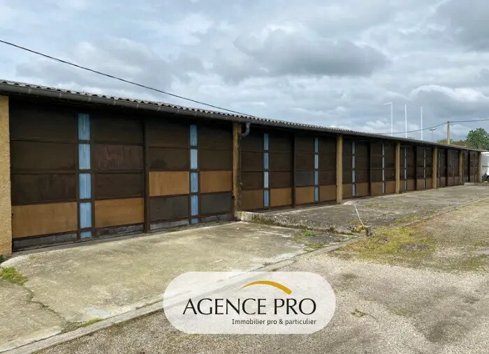 Flex in Montauban for sale Building Photo- Image 1 of 3