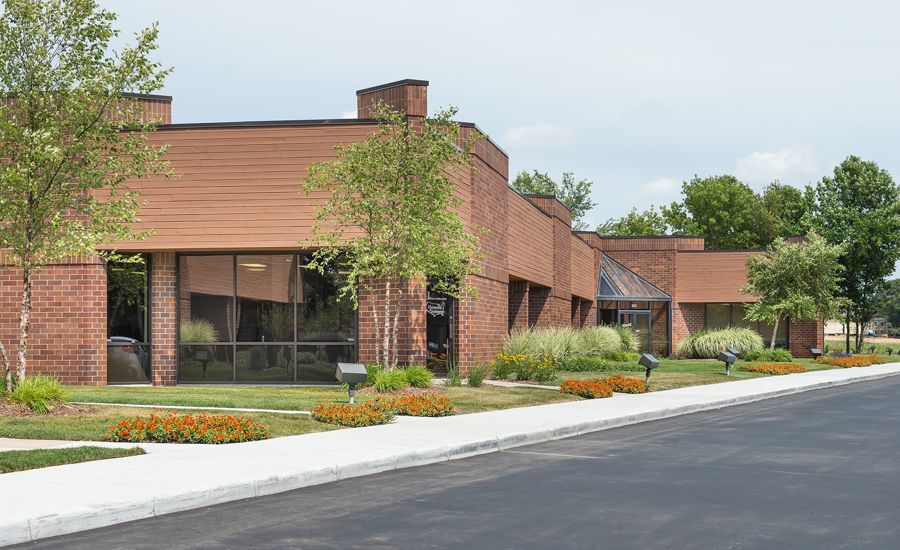 150 N Patrick Blvd, Brookfield, WI for lease Building Photo- Image 1 of 8