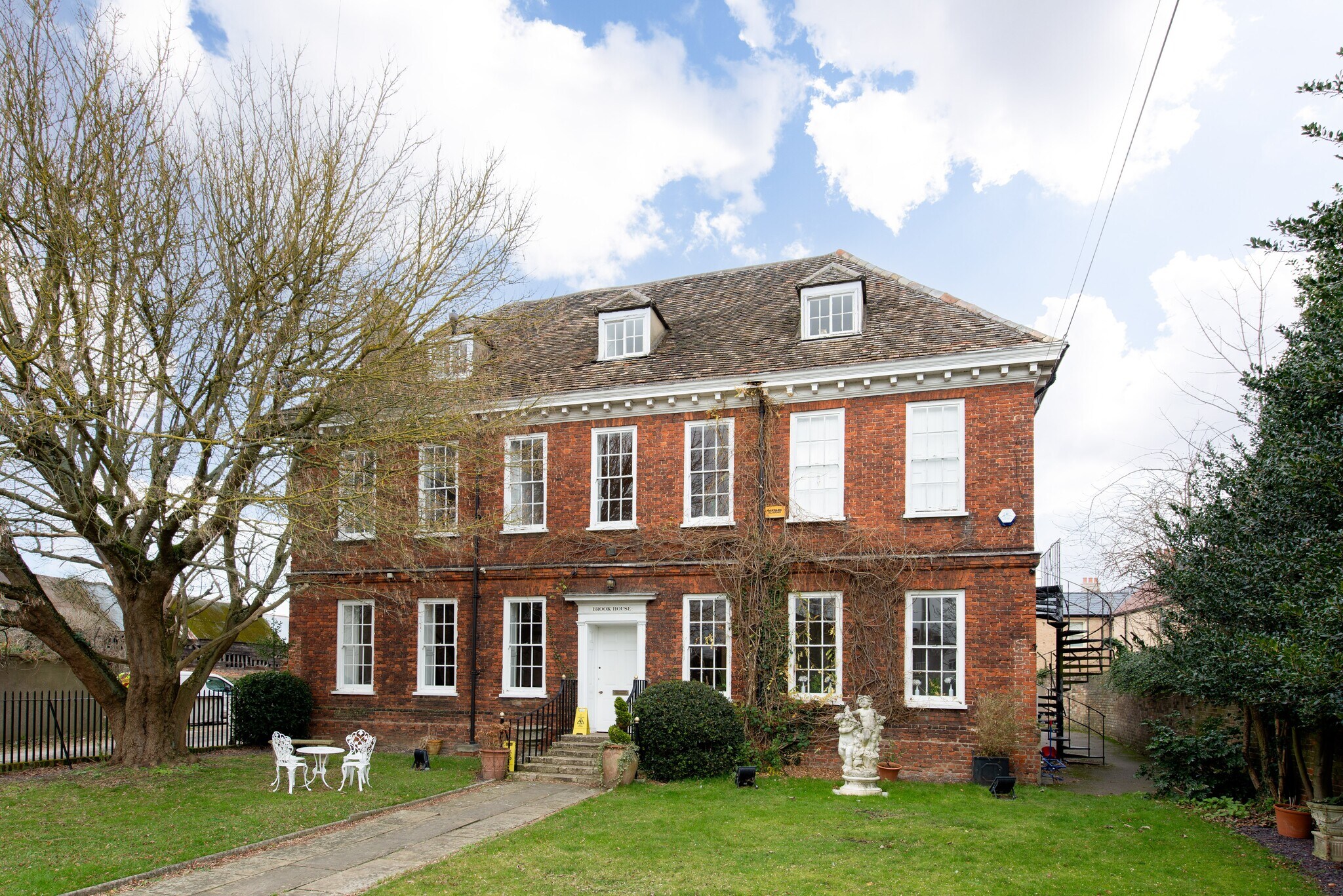 13 Brook St, St Neots for sale Primary Photo- Image 1 of 1