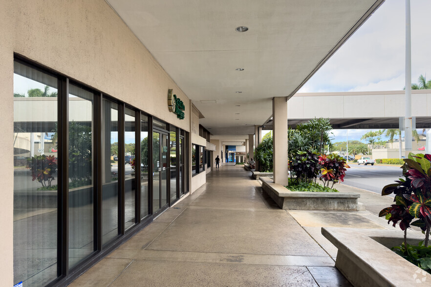 98-211 Pali Momi St, Aiea, HI for lease - Building Photo - Image 3 of 7