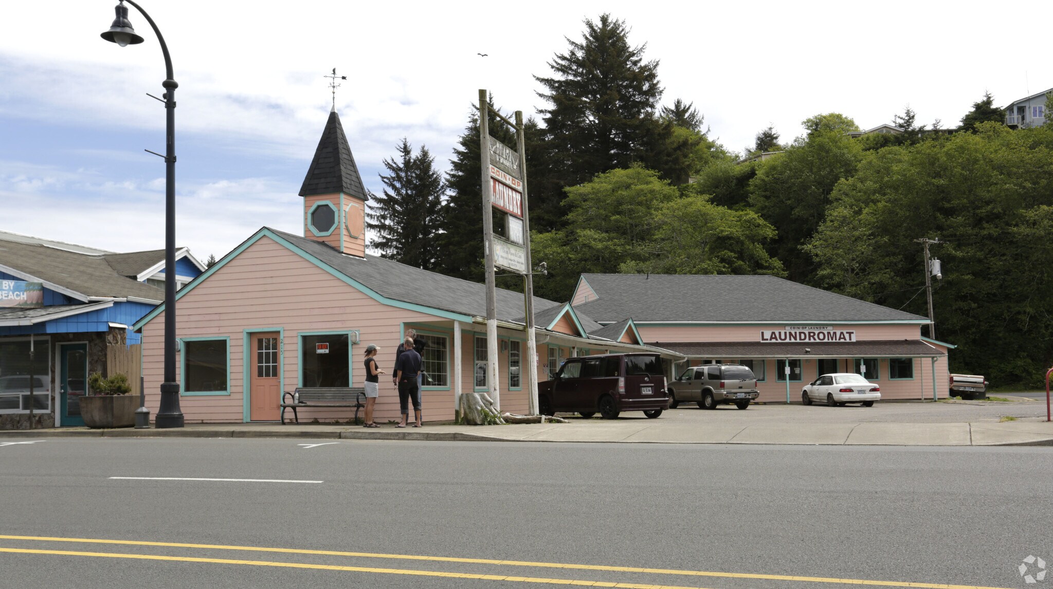 215 SW Arrow St, Waldport, OR for sale Primary Photo- Image 1 of 1