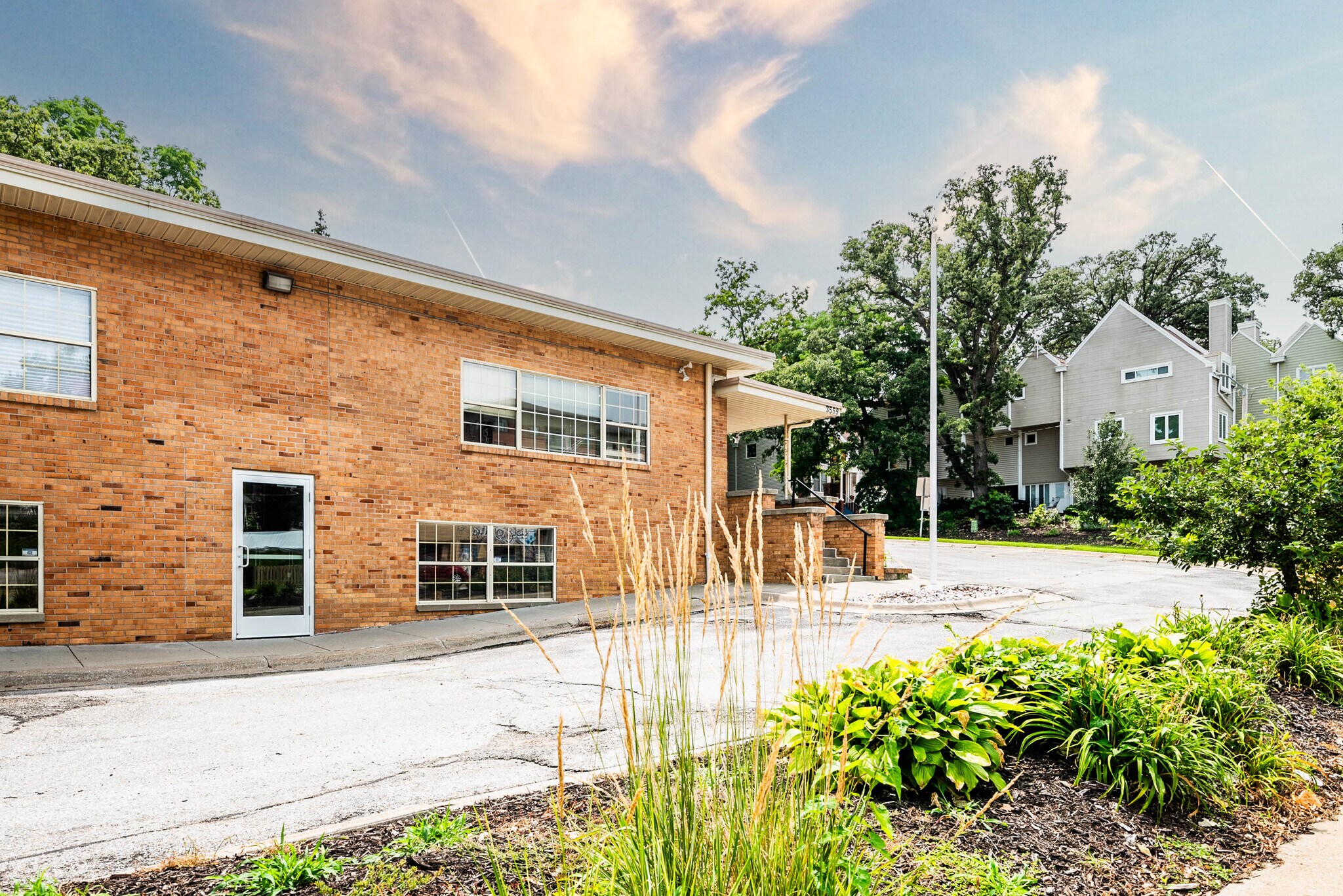 3569 Leavenworth St, Omaha, NE for sale Building Photo- Image 1 of 1