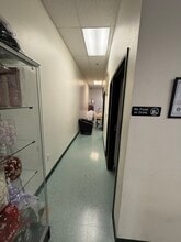 4840 W Desert Inn Rd, Las Vegas, NV for lease Interior Photo- Image 2 of 7