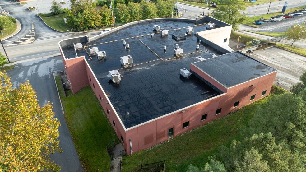 330 Lancaster Ave, Malvern, PA for sale - Aerial - Image 3 of 3