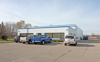 37829 Groesbeck Hwy, Clinton Township MI - Commercial Real Estate