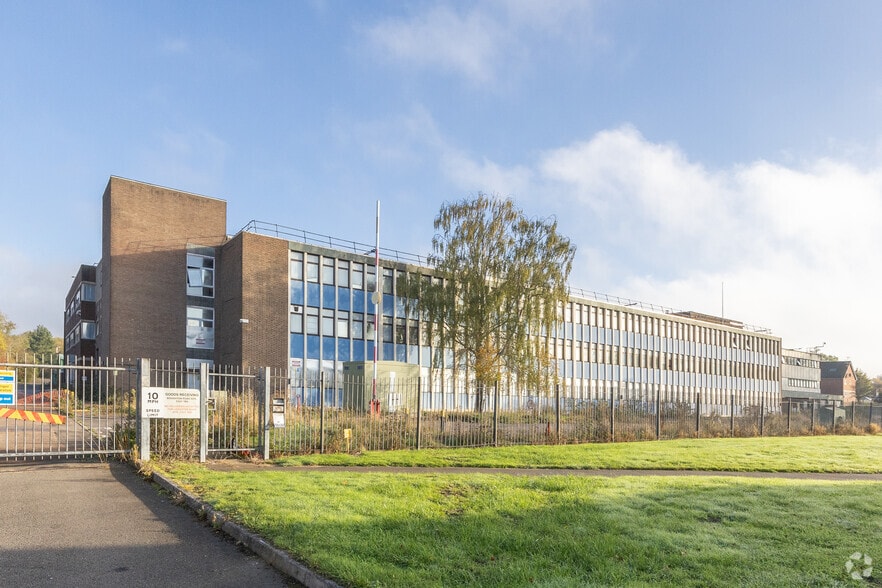 Broughton Rd, Rugby for sale - Primary Photo - Image 1 of 1