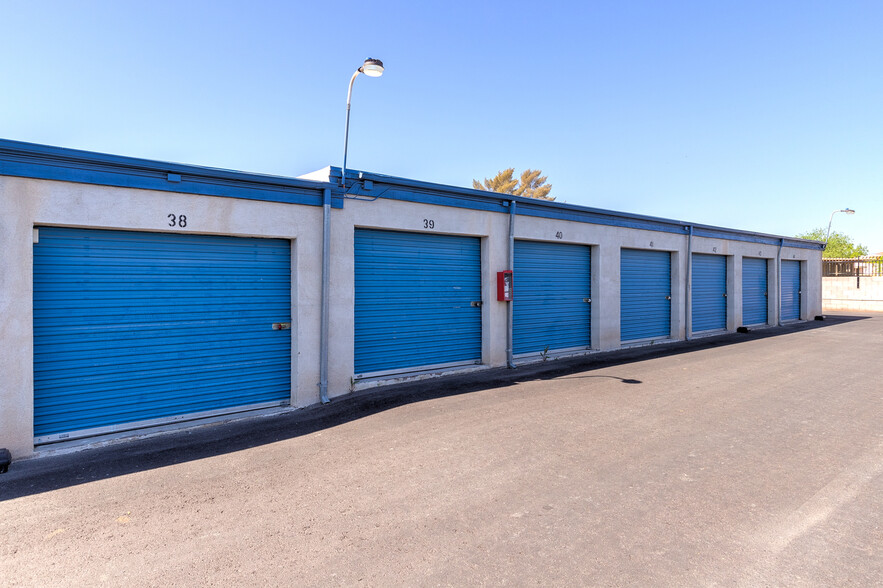 1945 N Walnut Rd, Las Vegas, NV for sale - Building Photo - Image 3 of 7