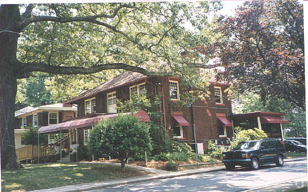 1800 E 7th St, Charlotte, NC for sale - Building Photo - Image 3 of 5