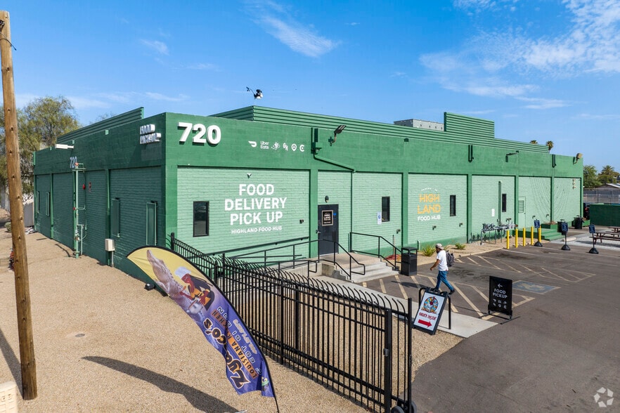 720 W Highland Ave, Phoenix, AZ for lease - Primary Photo - Image 2 of 22