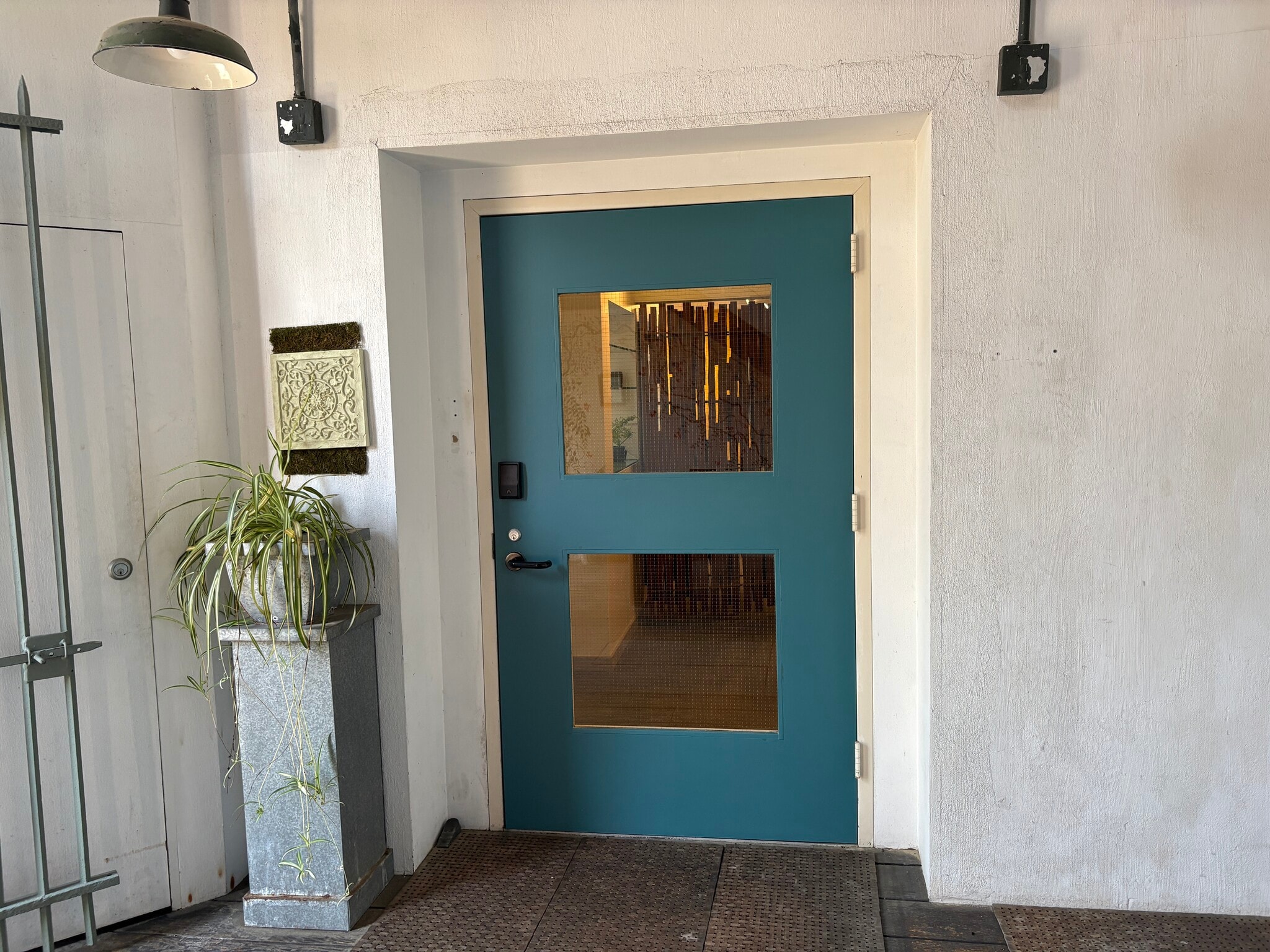 226 N Arch St, Lancaster, PA for sale Interior Photo- Image 1 of 17