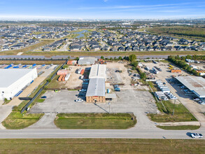 11837 W Fairmont Pky, La Porte, TX for lease Aerial- Image 2 of 10