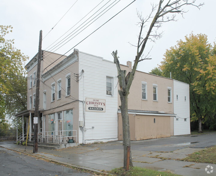 1302 Lower Broadway, Schenectady, NY for sale - Primary Photo - Image 1 of 1