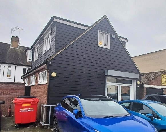 194A Hutton Rd, Brentwood for sale Primary Photo- Image 1 of 1