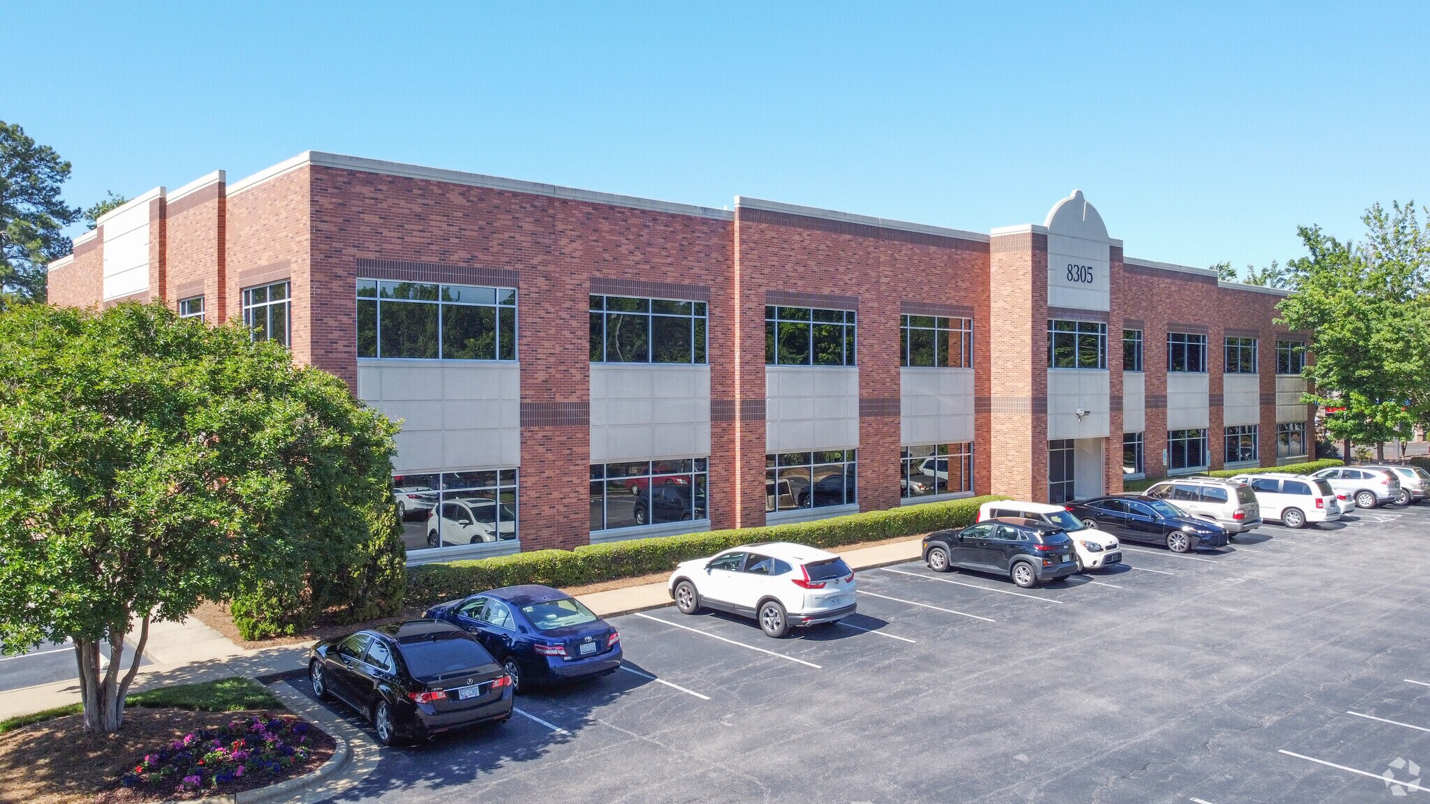 8305 Falls of Neuse Rd, Raleigh, NC for sale Primary Photo- Image 1 of 1