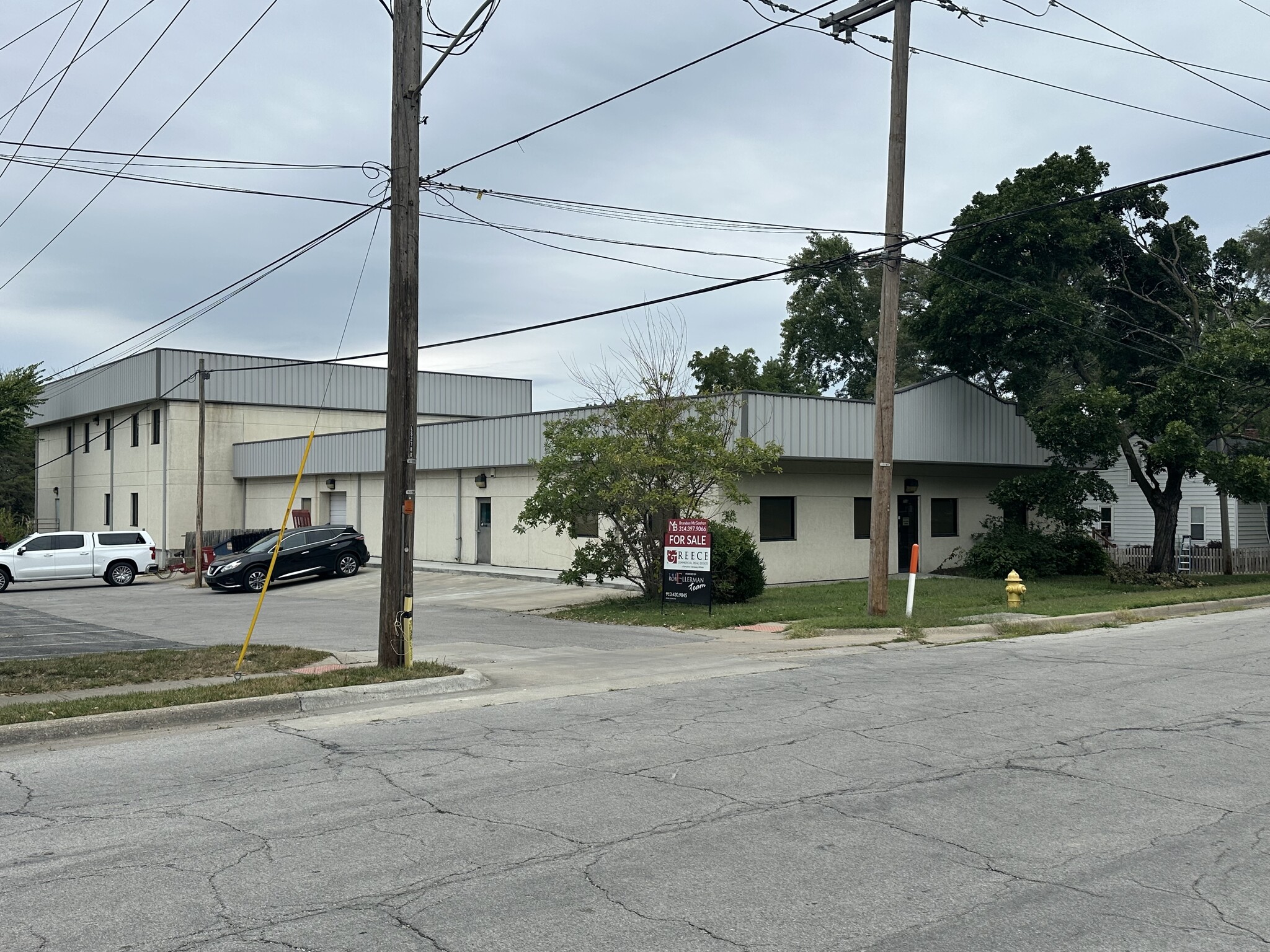 110 SE 5th St, Lee's Summit, MO for sale Primary Photo- Image 1 of 22