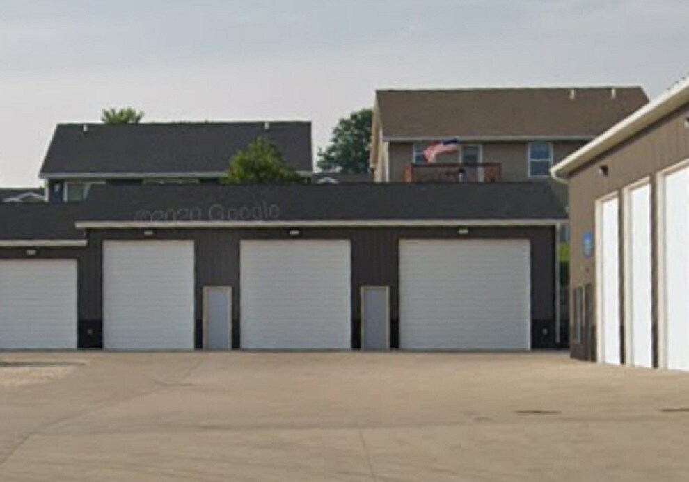 7869 Commerce Park, Dubuque, IA for sale Building Photo- Image 1 of 1