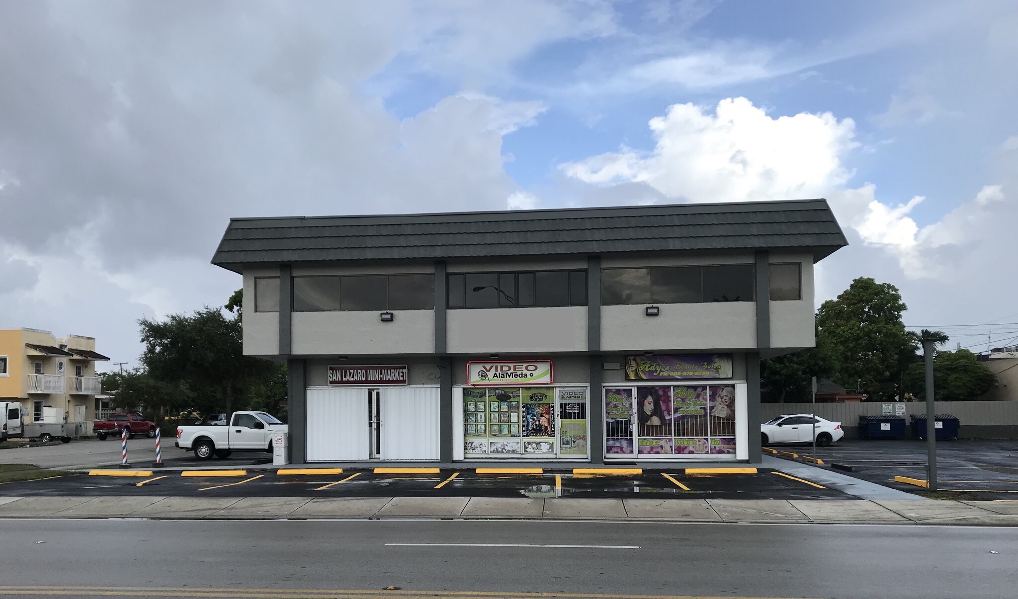 381-391 E 8th St, Hialeah, FL for sale Building Photo- Image 1 of 1