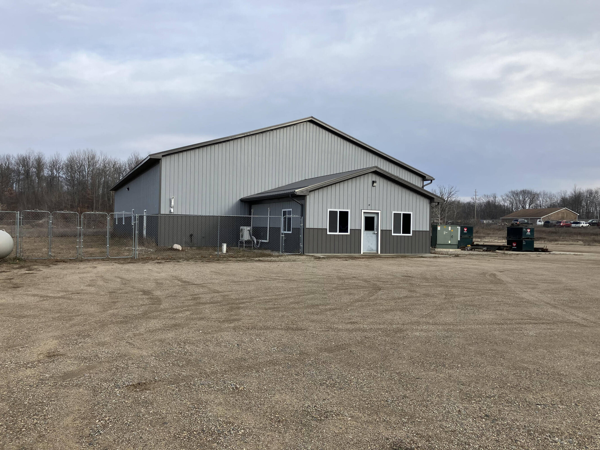 9100 Knapp Rd, Houghton Lake, MI 48629 - North Central Machine | LoopNet