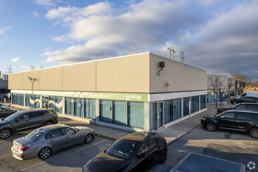 1122 Finch Ave, Toronto, ON for lease - Building Photo - Image 3 of 4