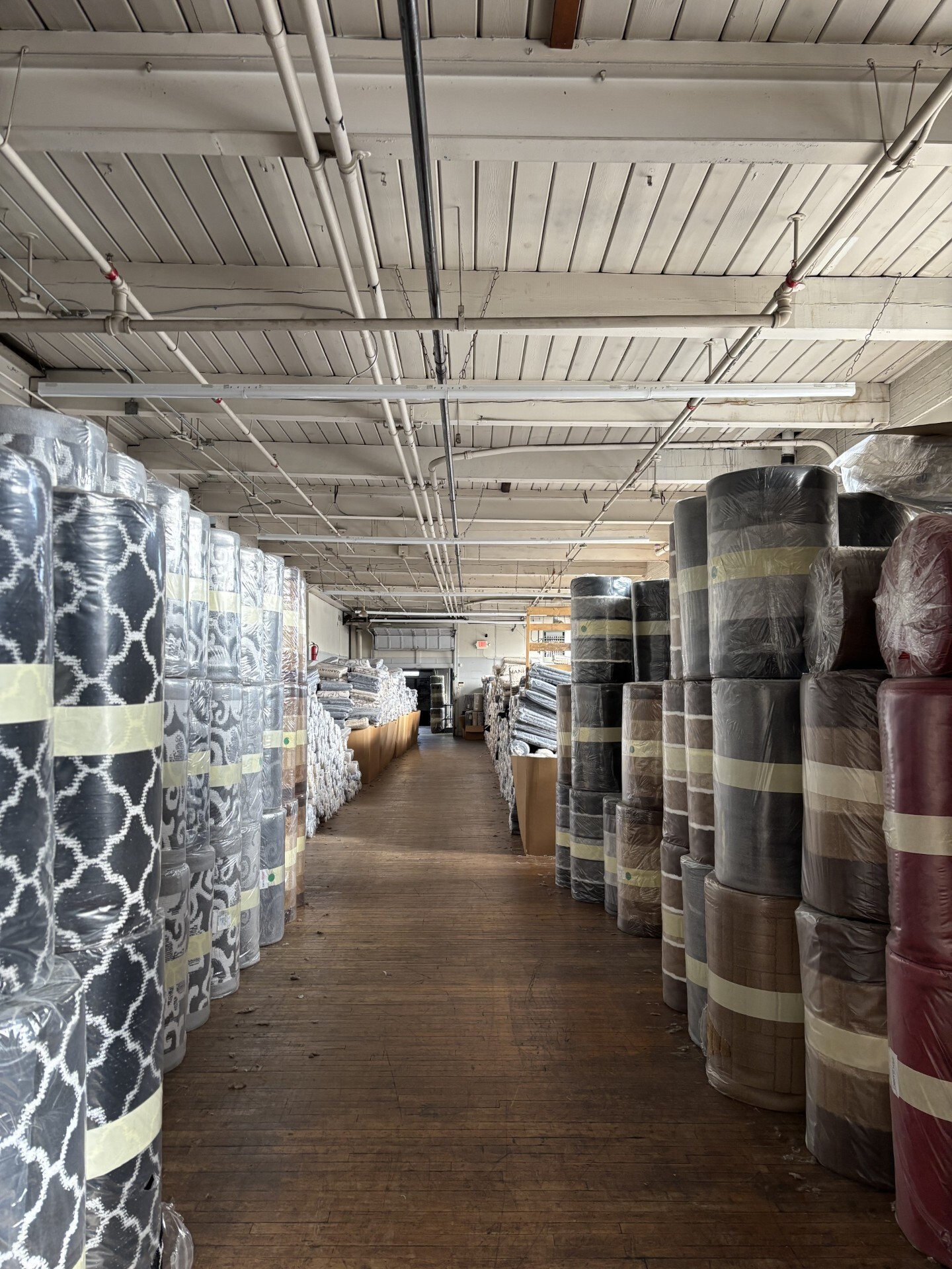 20-21 Wagaraw Rd, Fair Lawn, NJ for lease Interior Photo- Image 1 of 2