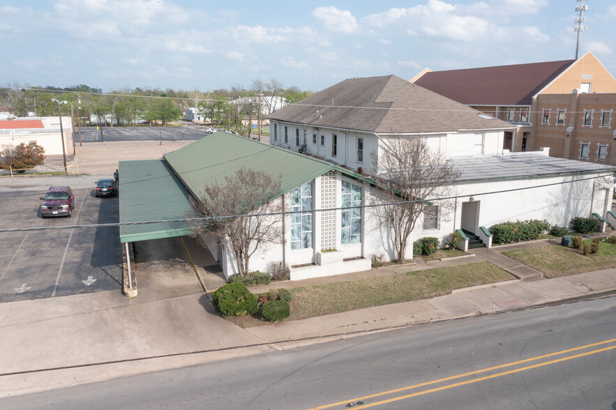 216 Gilmer St, Sulphur Springs, TX for sale - Primary Photo - Image 1 of 1