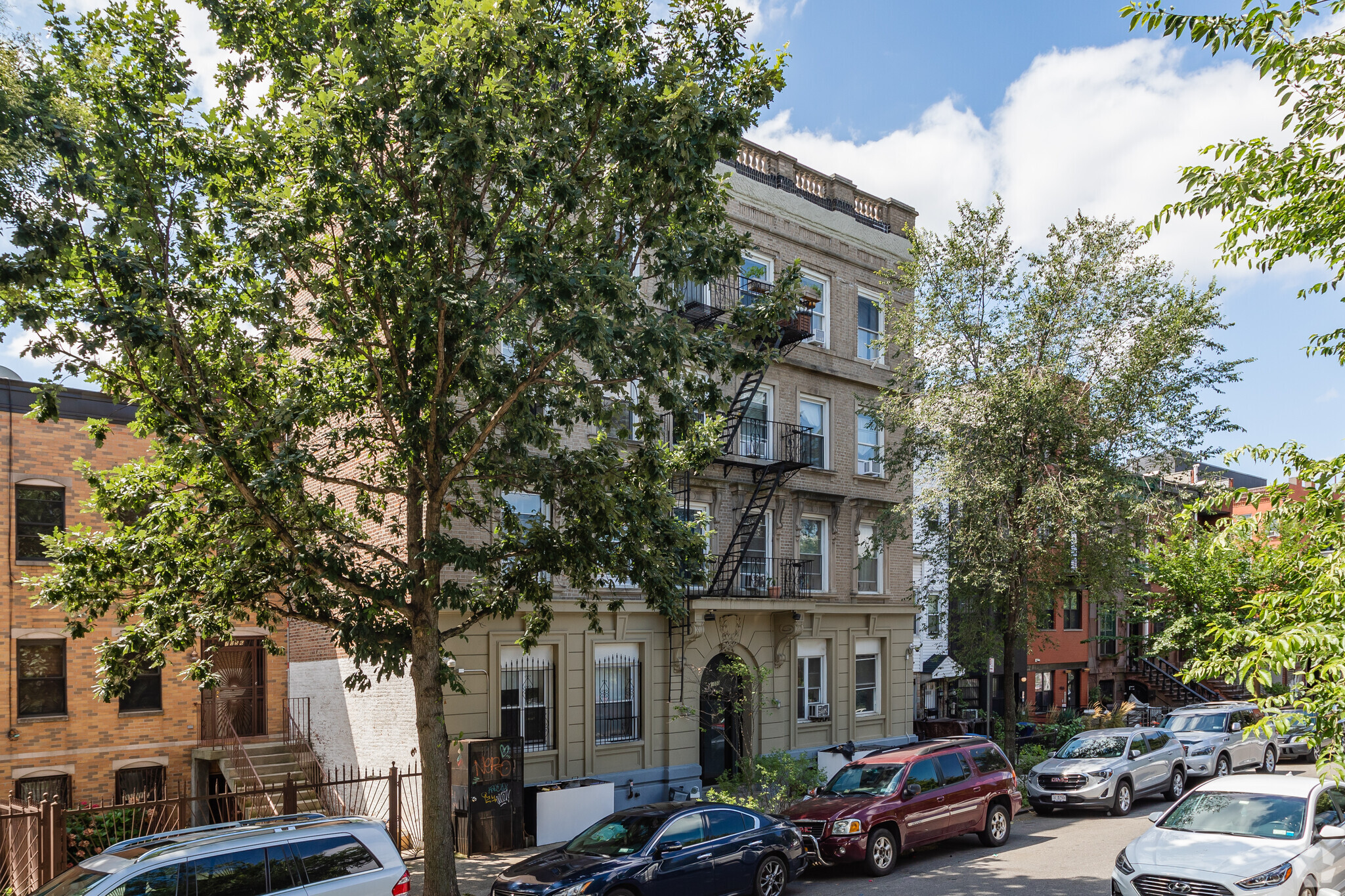 1050 Lafayette Ave, Brooklyn, NY for sale Primary Photo- Image 1 of 1