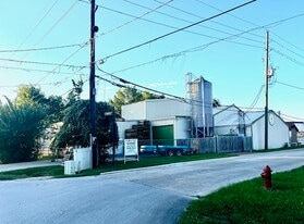 Lone Pint Brewery - Brewery