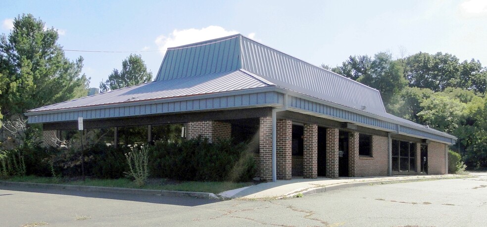 2458 US Highway 1, Lawrence Township, NJ for sale - Building Photo - Image 1 of 1